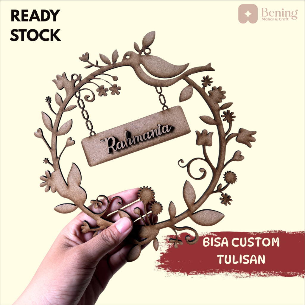 Lingkaran kayu nama hiasan backdrop lamaran