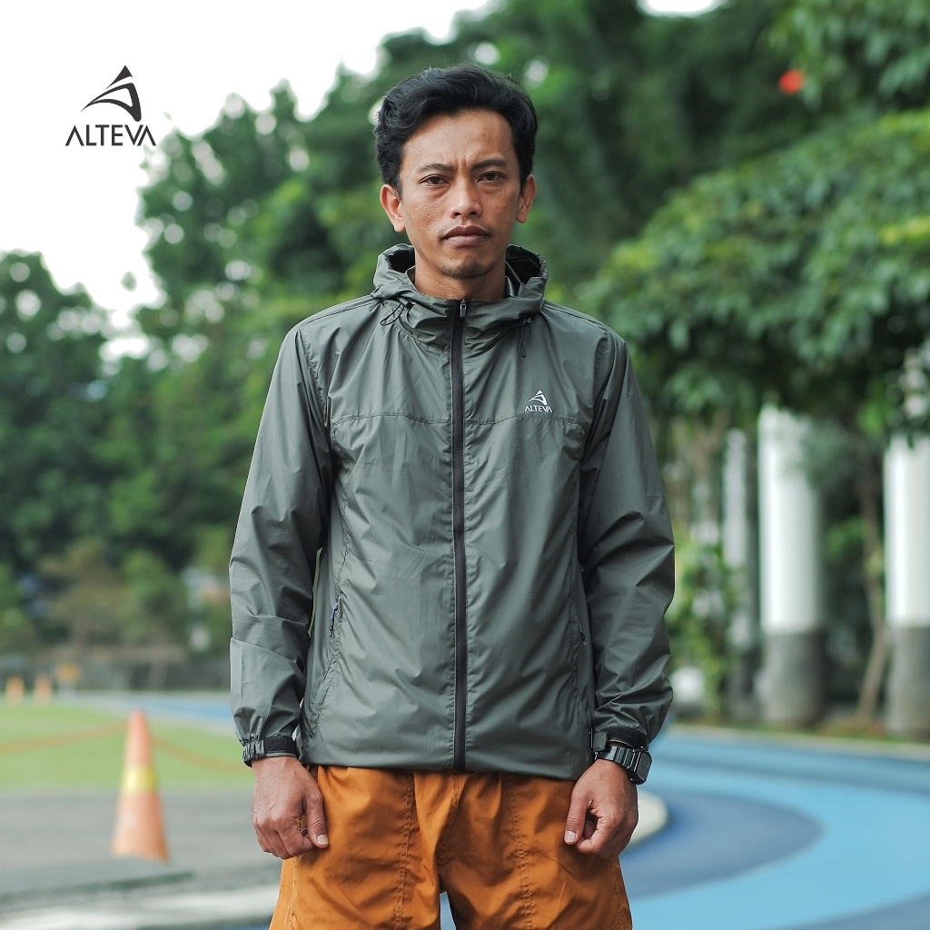 Alteva Jaket Running Pria Wanita Windbreaker Ultralight Anti Uv Olahraga Outdoor Hiking Lari Jogging