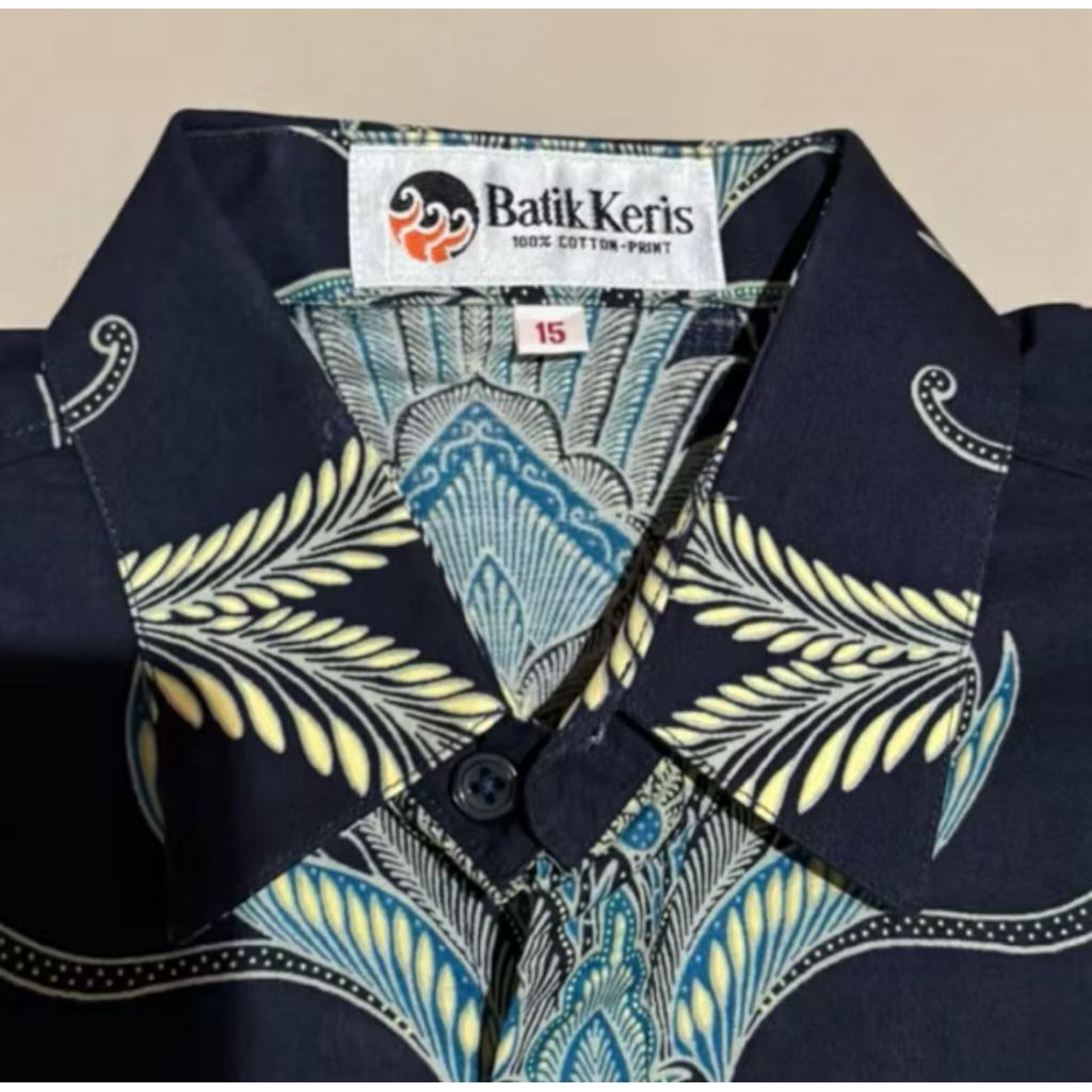 [Preloved] kemeja pria lengan panjang Batik keris