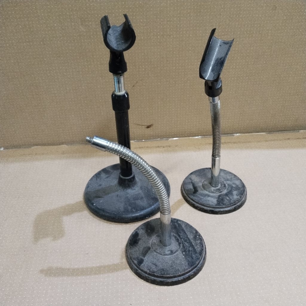 stand mic holder 3pcs sesuai foto bekas buat di Reparasi