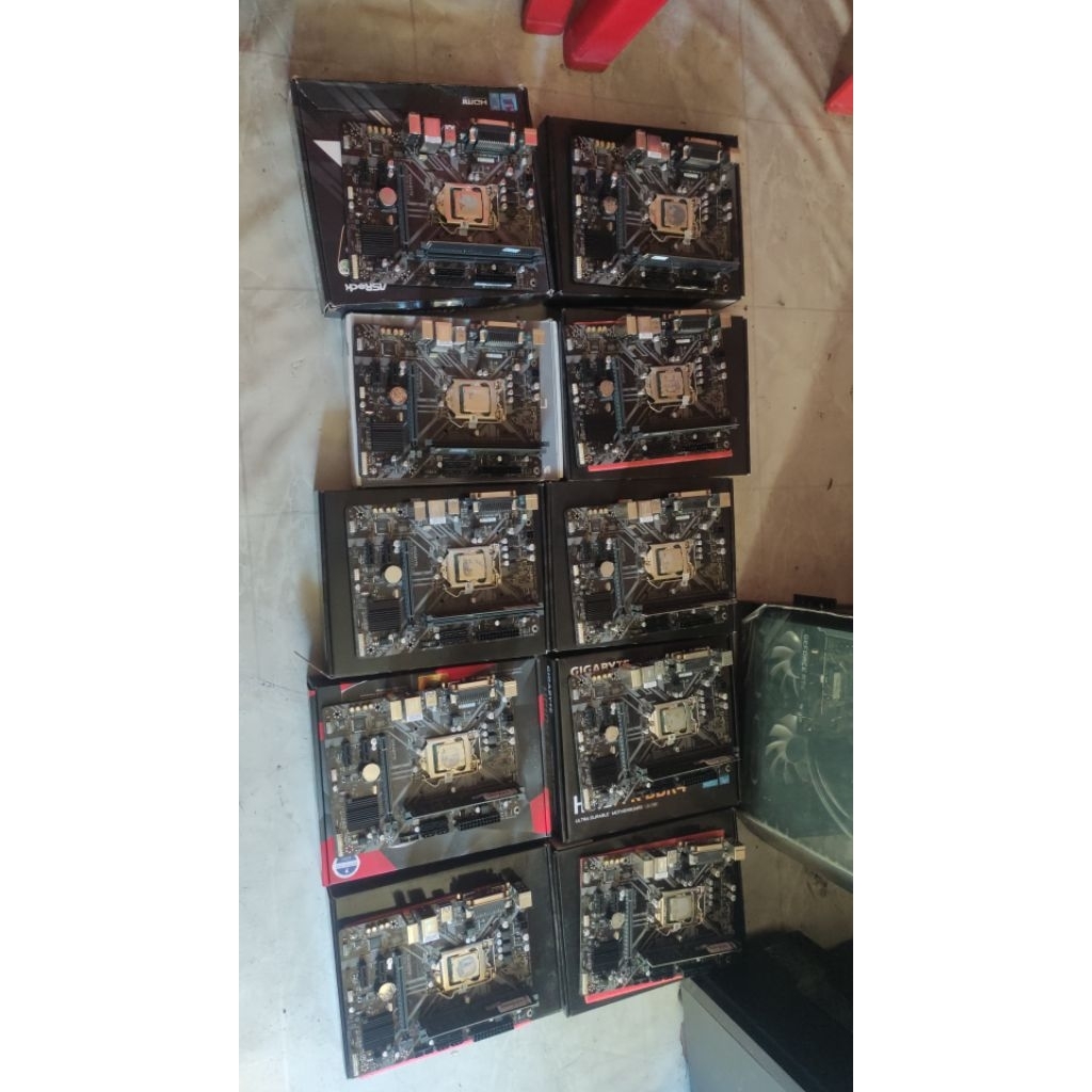 paketan gigabyte h310m + i3 8100