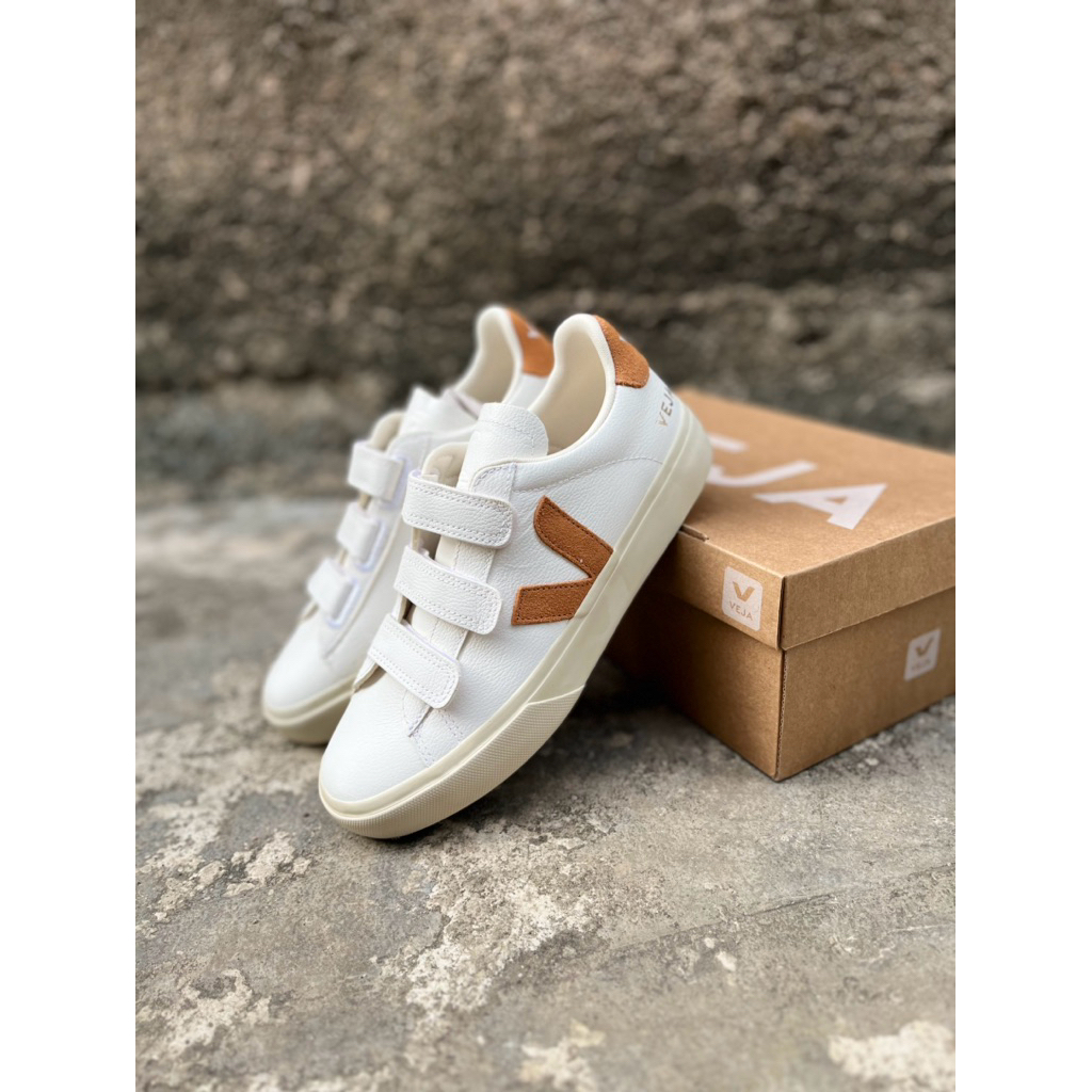 VEJA RECIFE VELCRO WHITE UMBER ORIGINAL