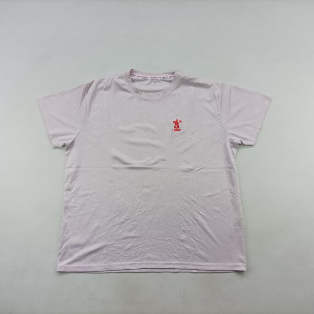 Mickey Disney Shirt size XL wanita I017