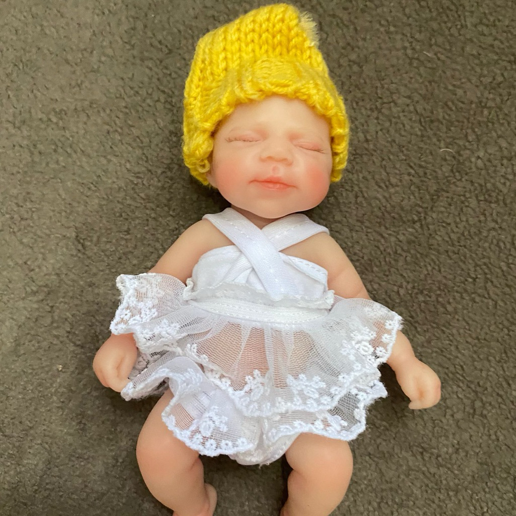 boneka solid silikon tarik melar