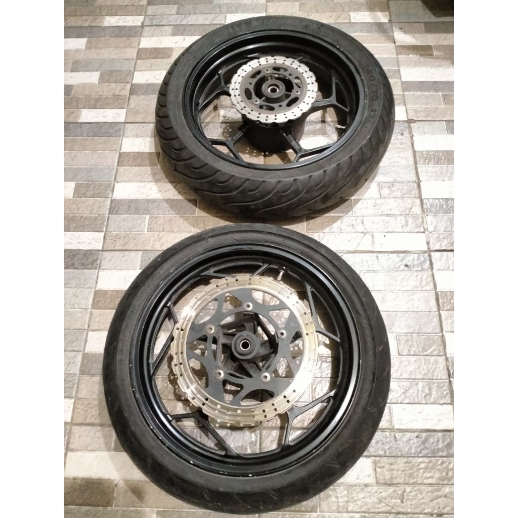 Velk Racing ori velg balok Ninja fi z250 Original