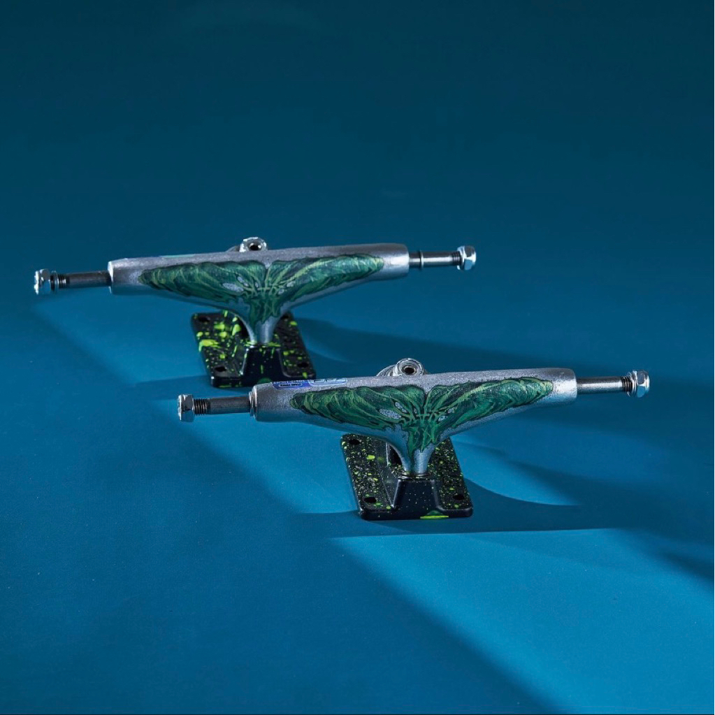 ETAKS SKATEBOARD TRUCK SOLID LIGHT