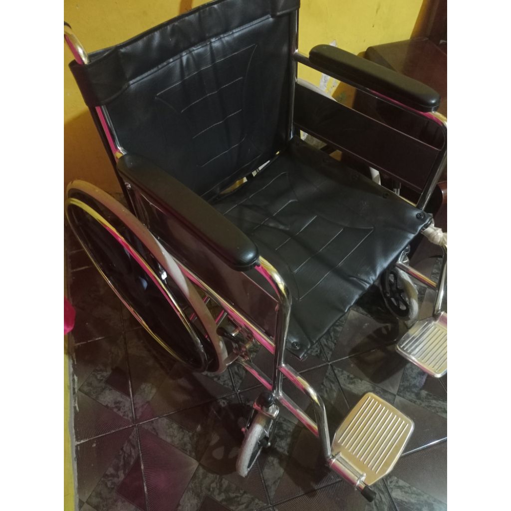 kursi roda ONEMED MAXIMA (second)