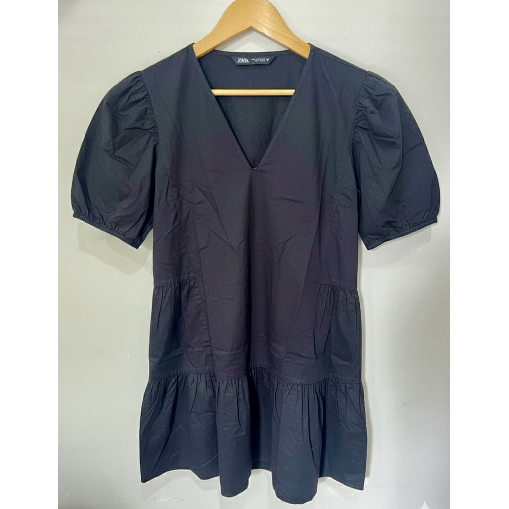 Zara Dress black puff