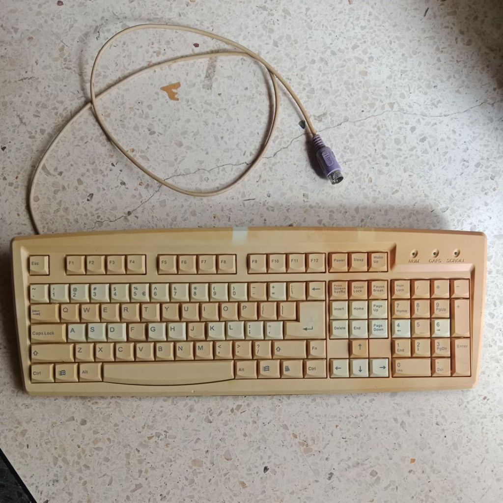 keyboard Komputer Pc jadul original vintage display off untested pajangan Diy