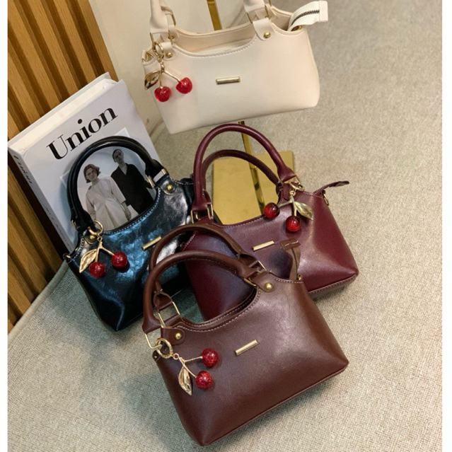 SUPPLIER TAS ARINKA Tas Wanita Keyna Free Gantungan Chery Mewah Selempang Jinjing Tas