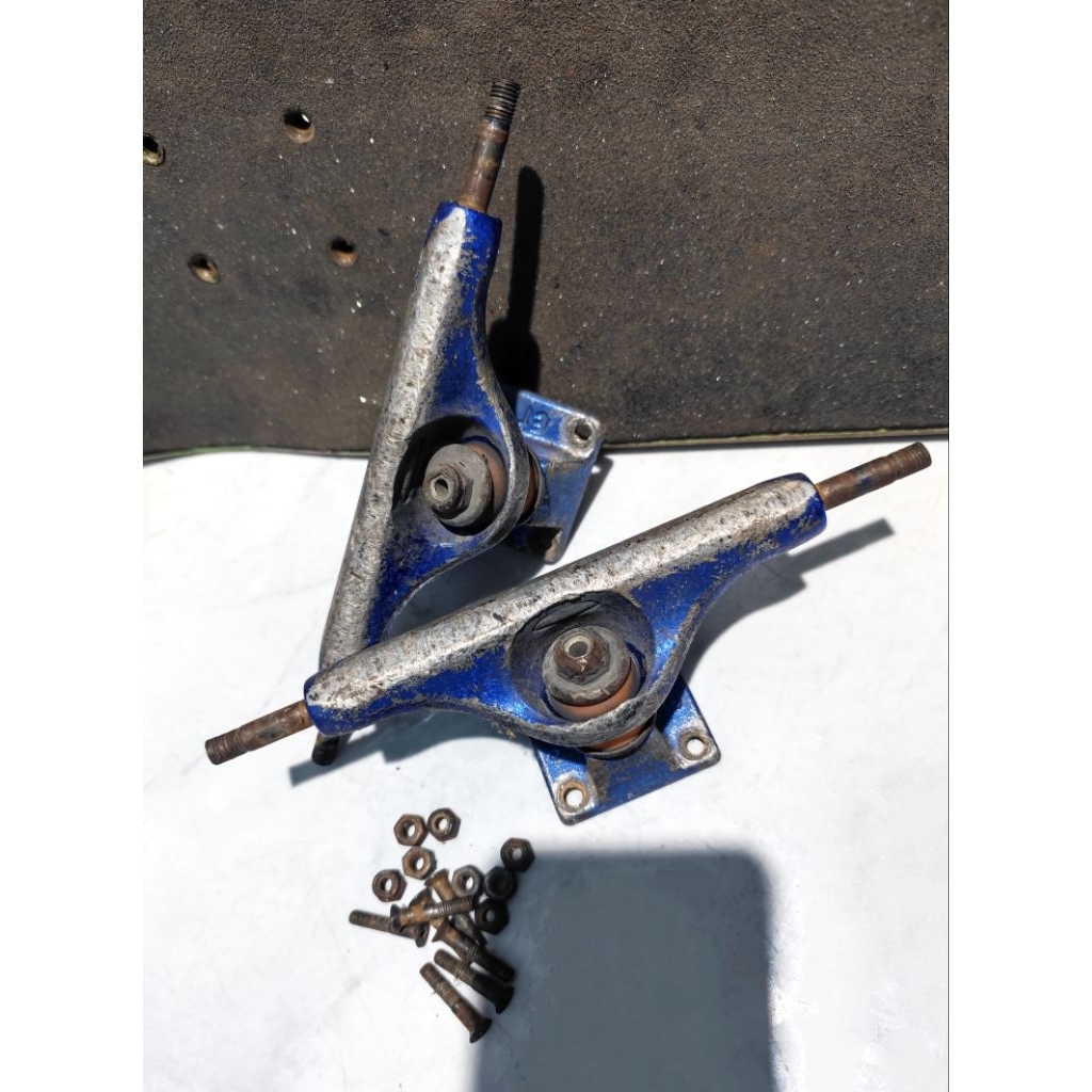 Truck Skateboard Etaks