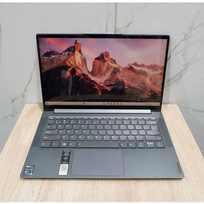 Lenovo Yoga 7 14ITL5 i7 1165G7 Ram 16GB SSD 1TB
