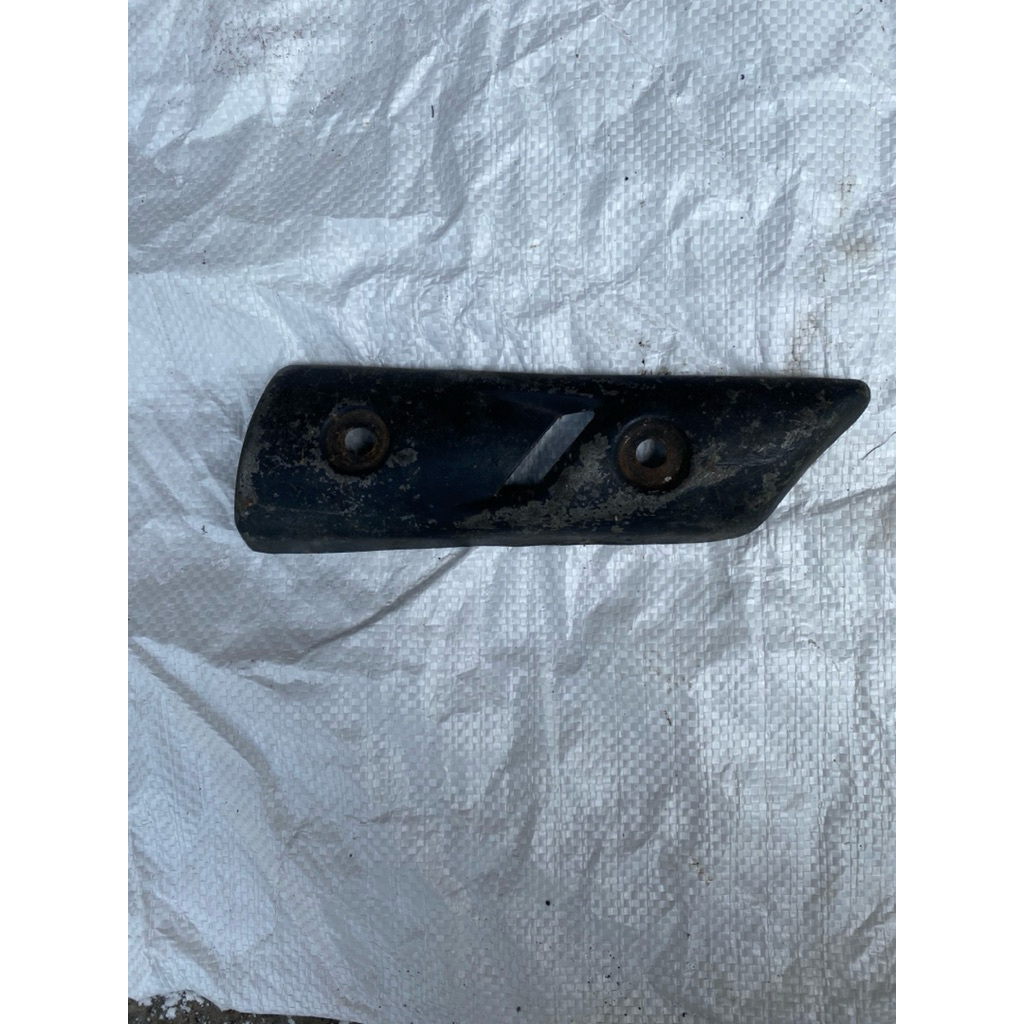 cover tutup tameng pelindung knalpot kecil vega r new original copotan