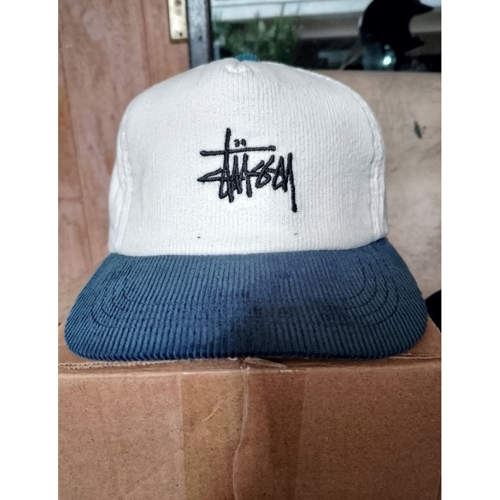 STUSSY topi skena topi band topi skateboard "prelove" bekas si tampan.