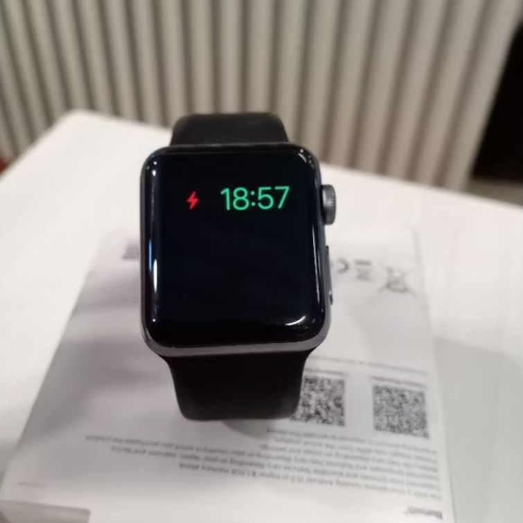 Apple Watch Series 3 42mm Second