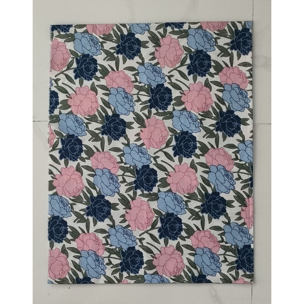 Kain Perca Katun Motif Bunga Biru Pink 150Cm X 70Cm