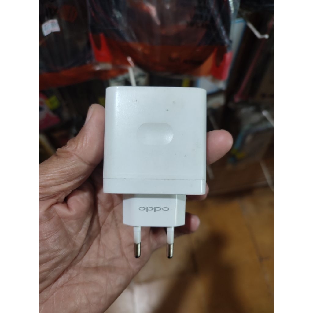 Adaptor Oppo 80watt super vooc fast charging