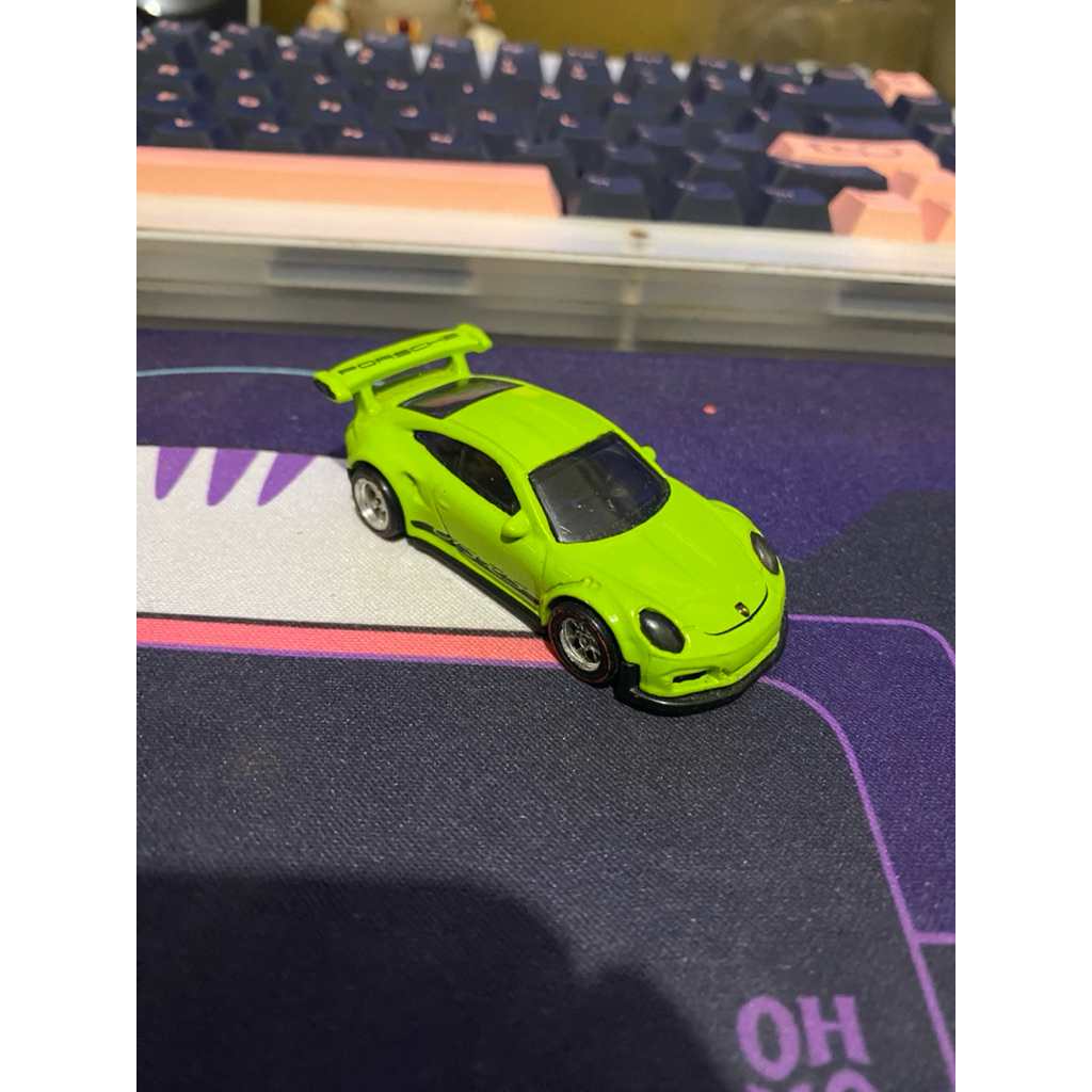 Hot Wheels Porsche 911 GT3 RS