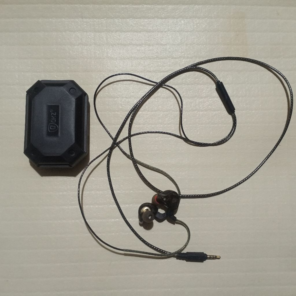 Preloved headset QKZ orii