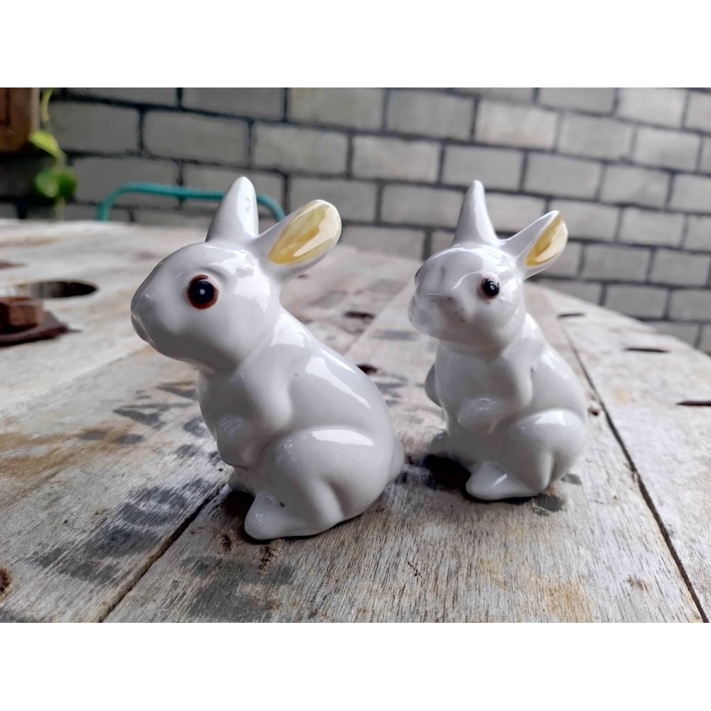 kelinci keramik hiasan jadul vintage