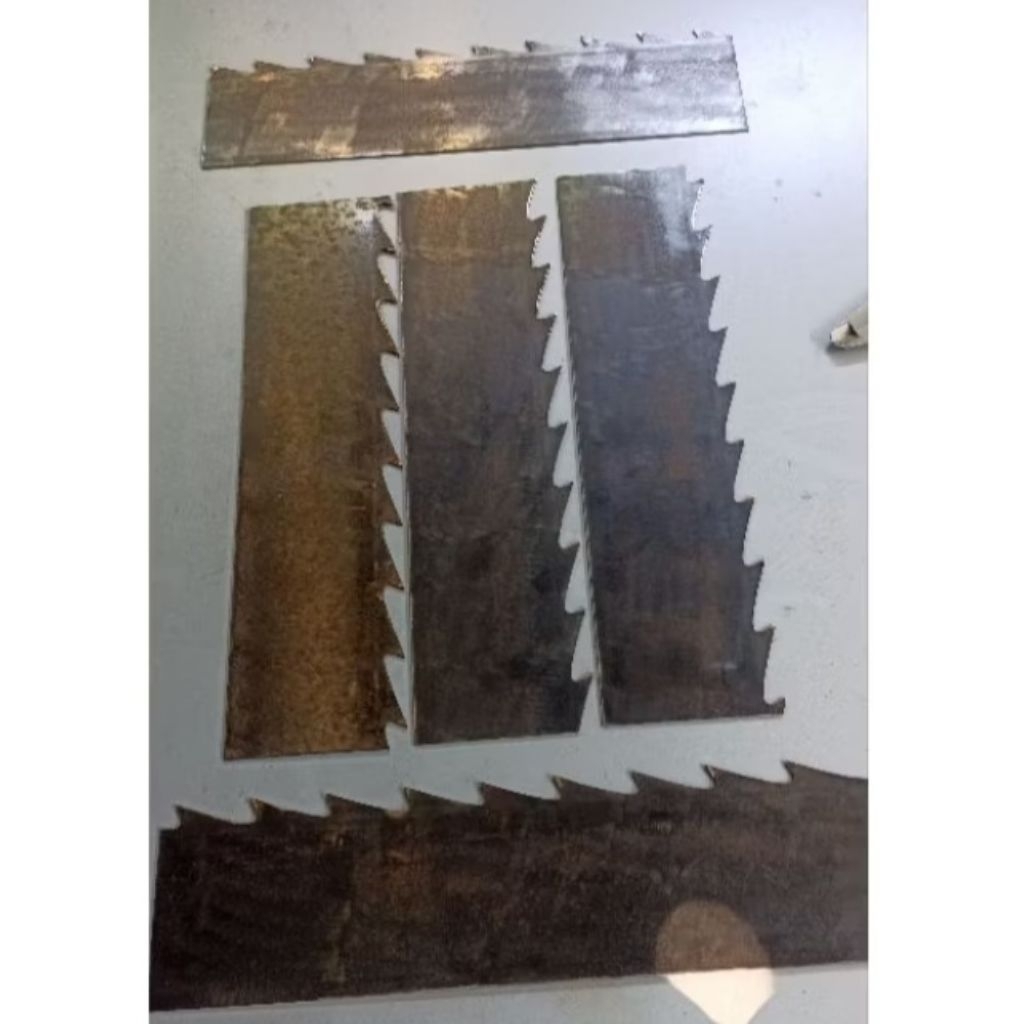 bekas gergaji selaendang pita panjang 30cm baja bahan bilah pande besi