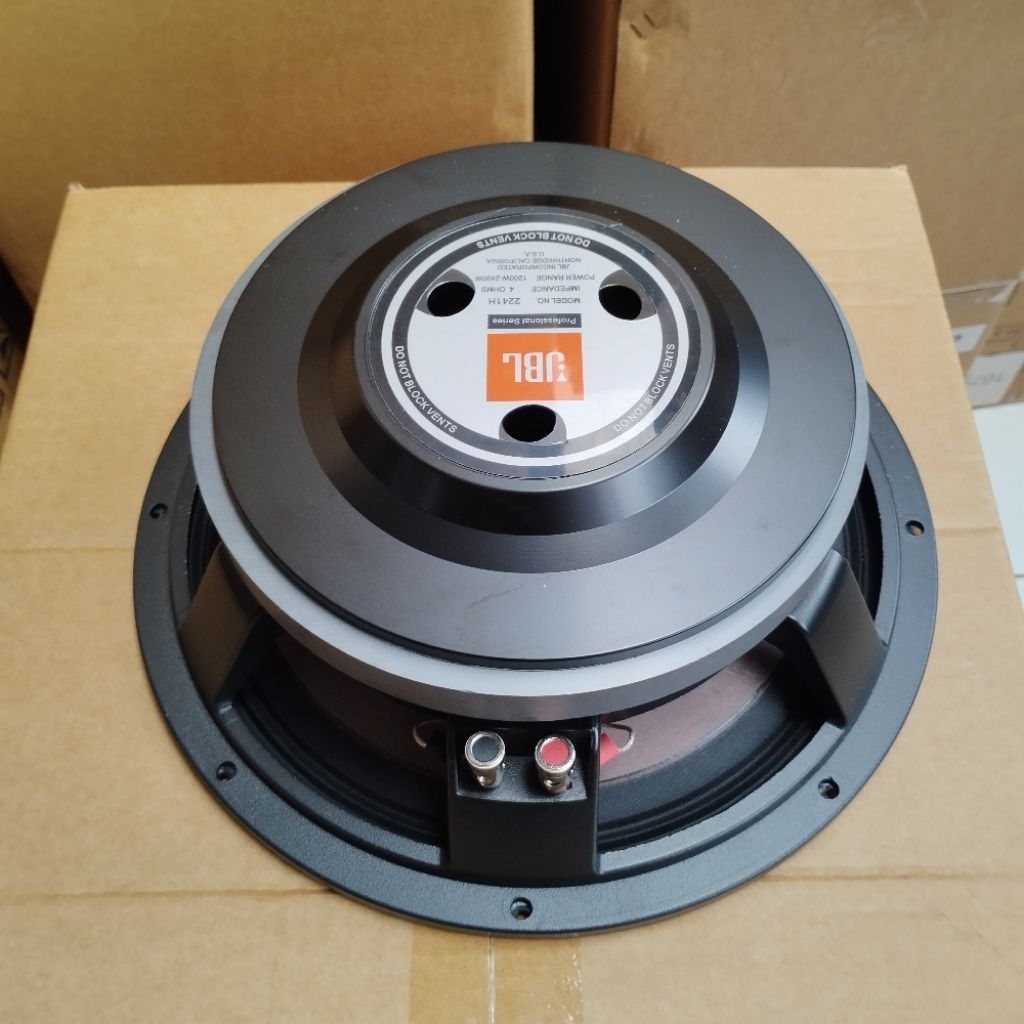 JBL 2241H SPEAKER JBL 12 INCH JBL 2241H ORIGINAL VOICE COIL 4 INCH POWER 1200-2400  WATT ORIGINAL JB