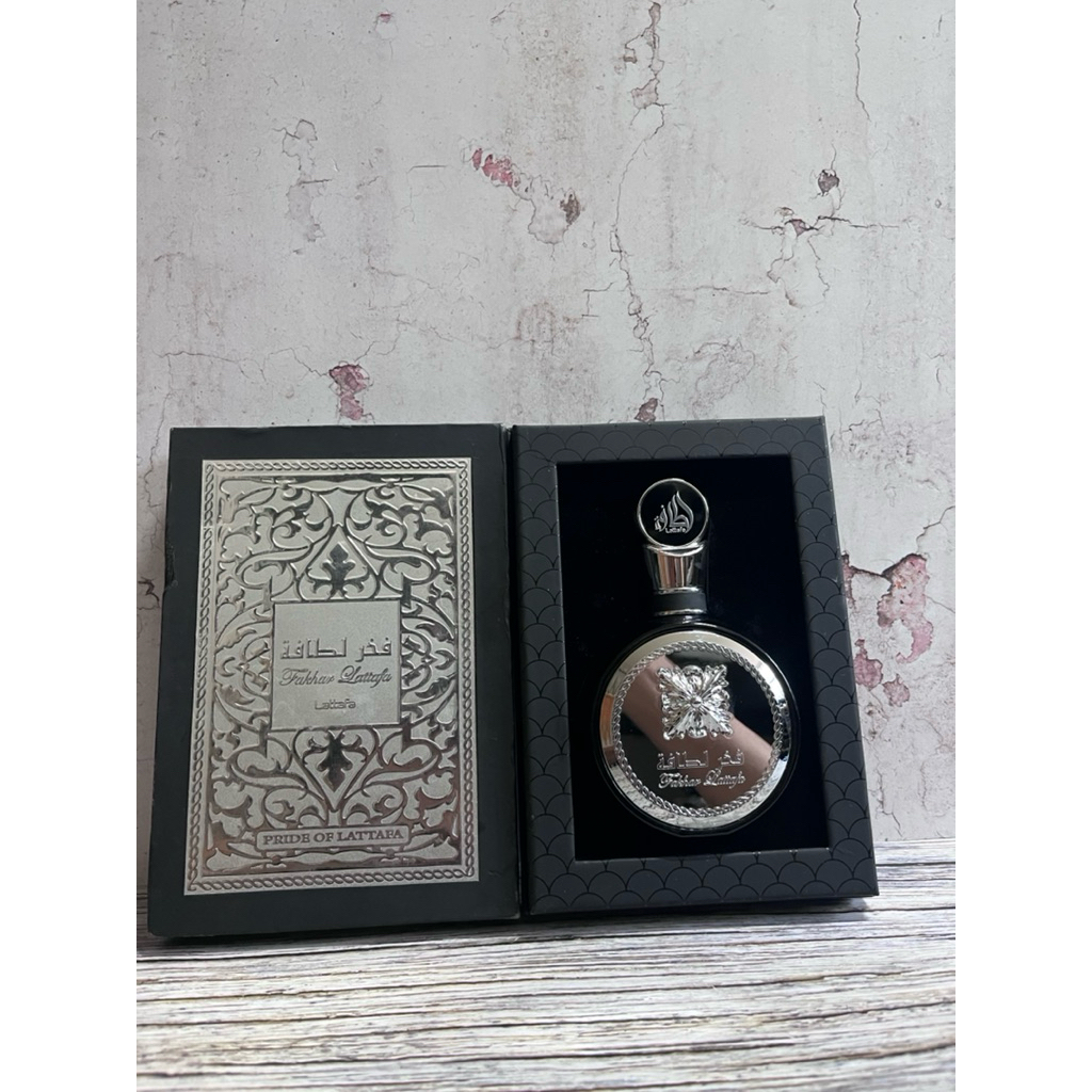 Lattafa Fakhar Black Lattafa Perfume