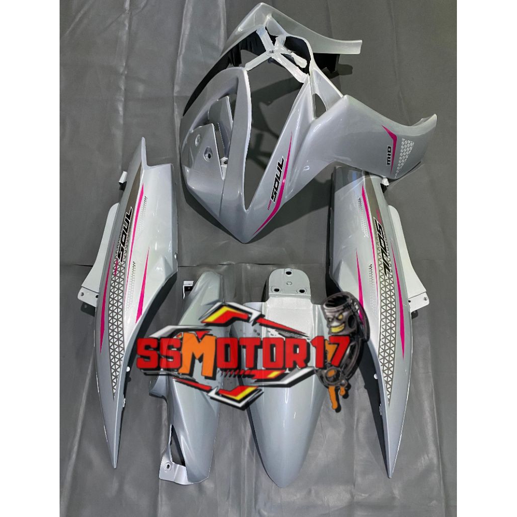 COVER BODY HALUS MIO SOUL KARBU SILVER PLUS STRIPING