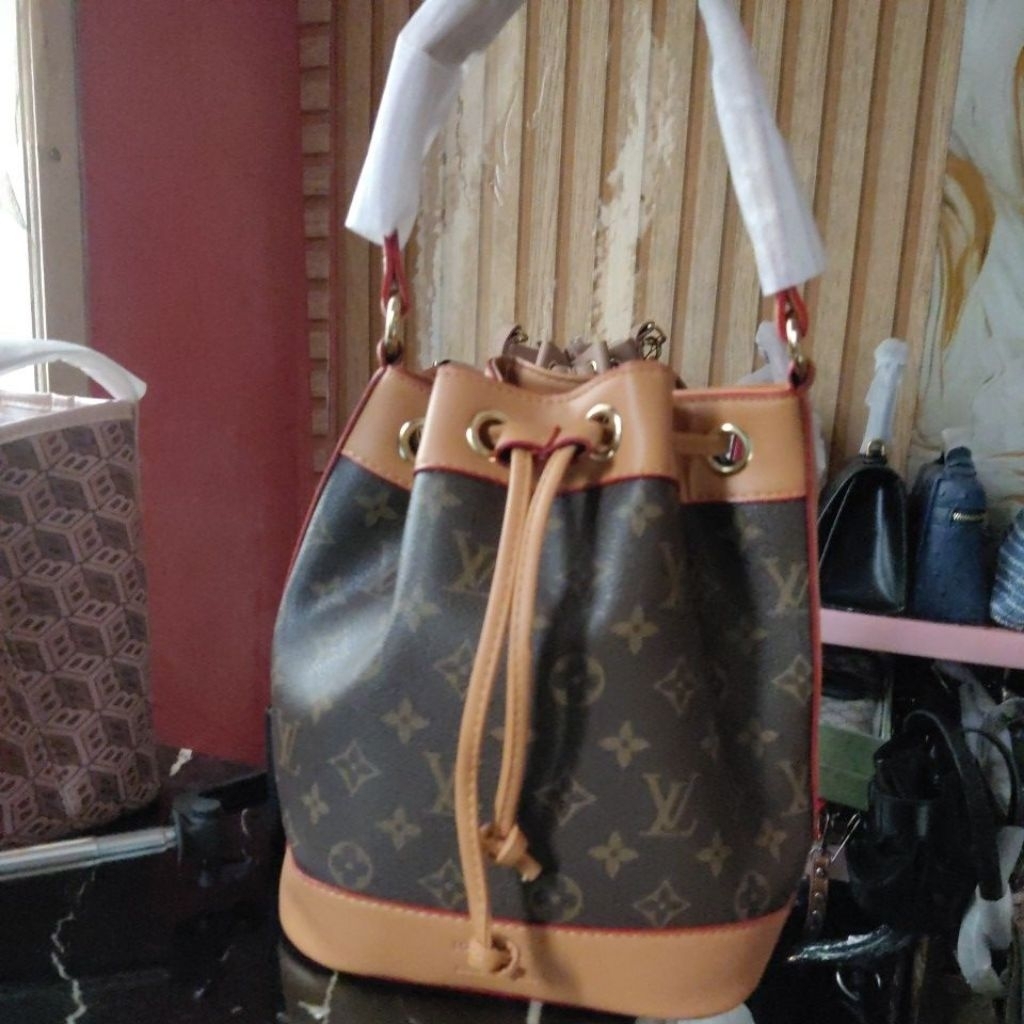 Tas Wanita Terbaik Mulai 250