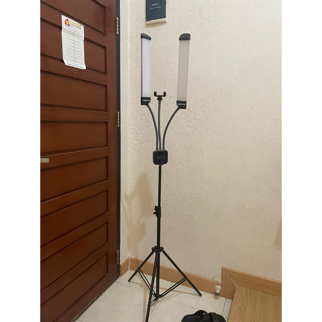 PRELOVED Ambitful Glamlight Professional MUA Lighting - NO BOX