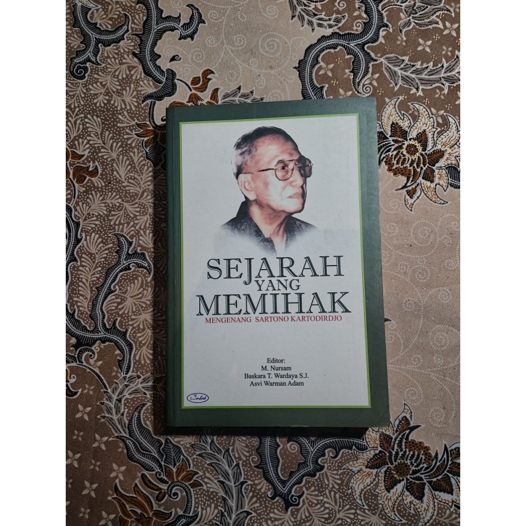 Sejarah Yang Memihak