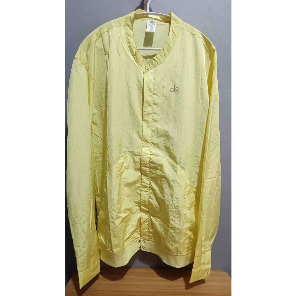 Jacket wanita branded ALO