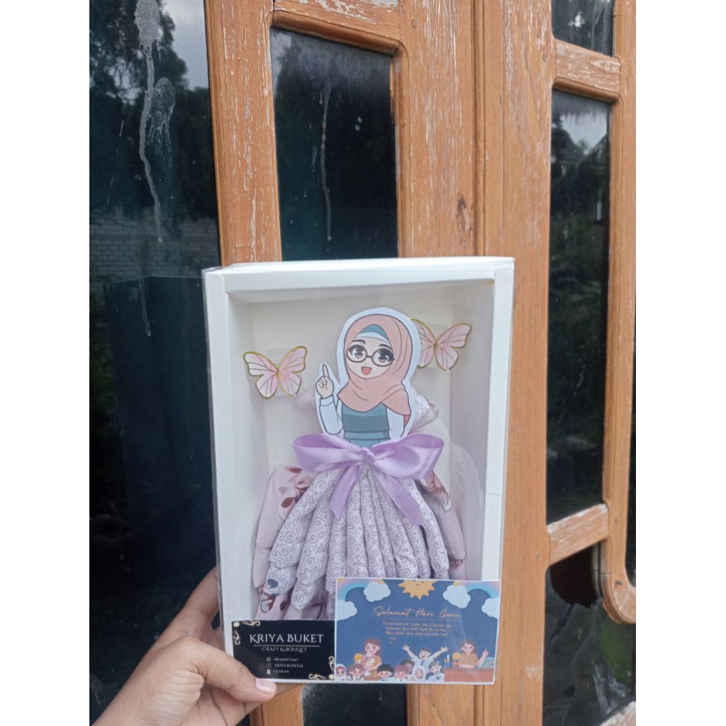 gift box jilbab hari guru hari ibu kado buat sahabat gift guru