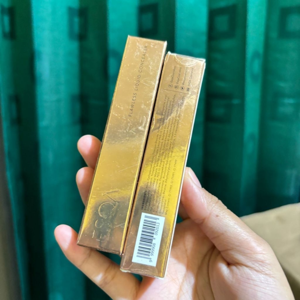 ESQA Flawless Liquid Concelar -Custard fullsize 14 gram