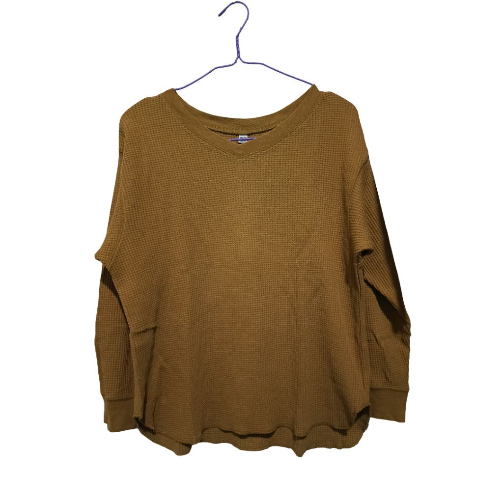 [PRELOVED] crewneck/baju wanita ori UNIQLO size M