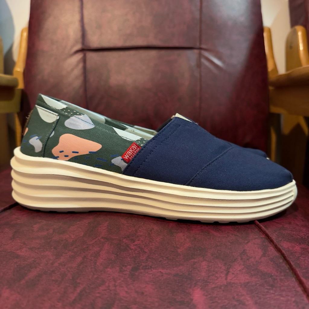 PL Pemakaian Pribadi Sepatu Wakai Size 39 Insole 24cm