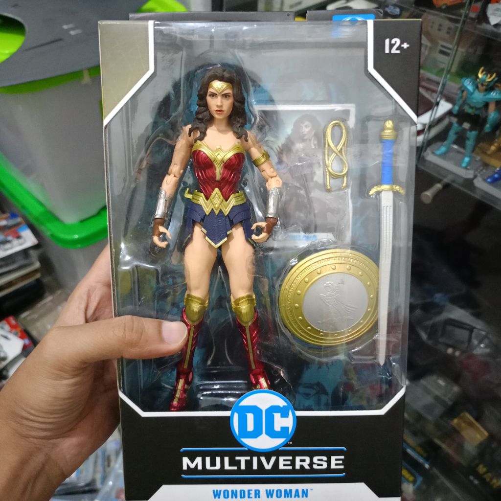 McFarlane BVS Wonder Woman