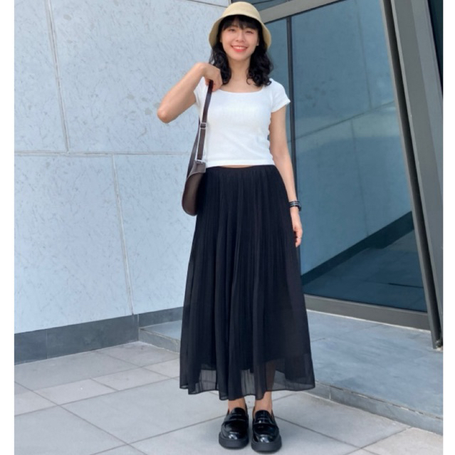 Rok Uniqlo Plisket Sifon M
