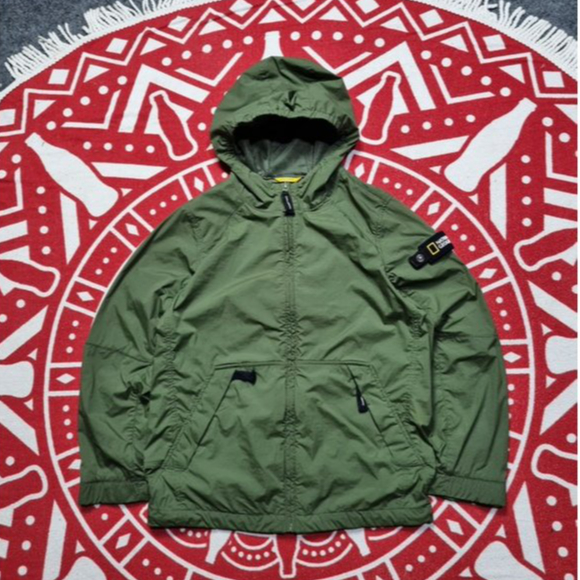 Jacket National Geographic patch outdoor jacket anak