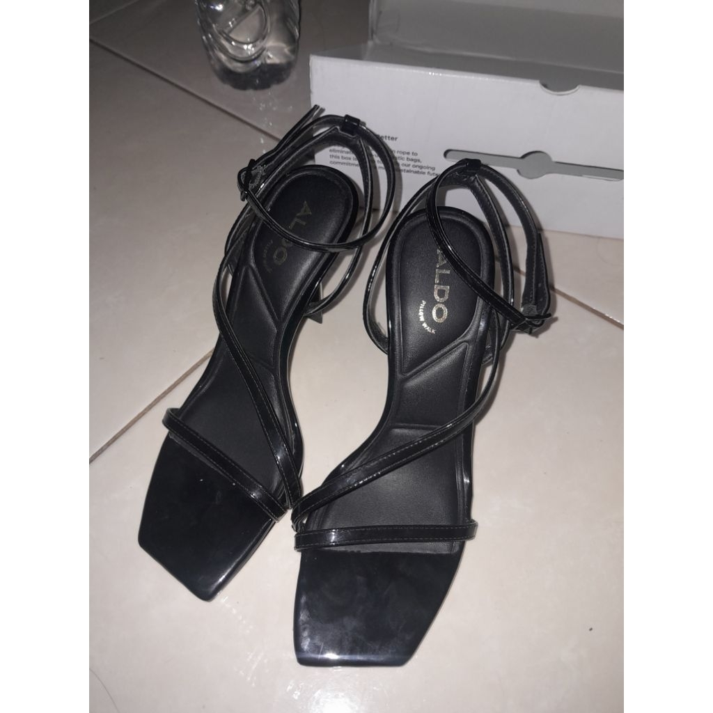 Preloved Aldo heels