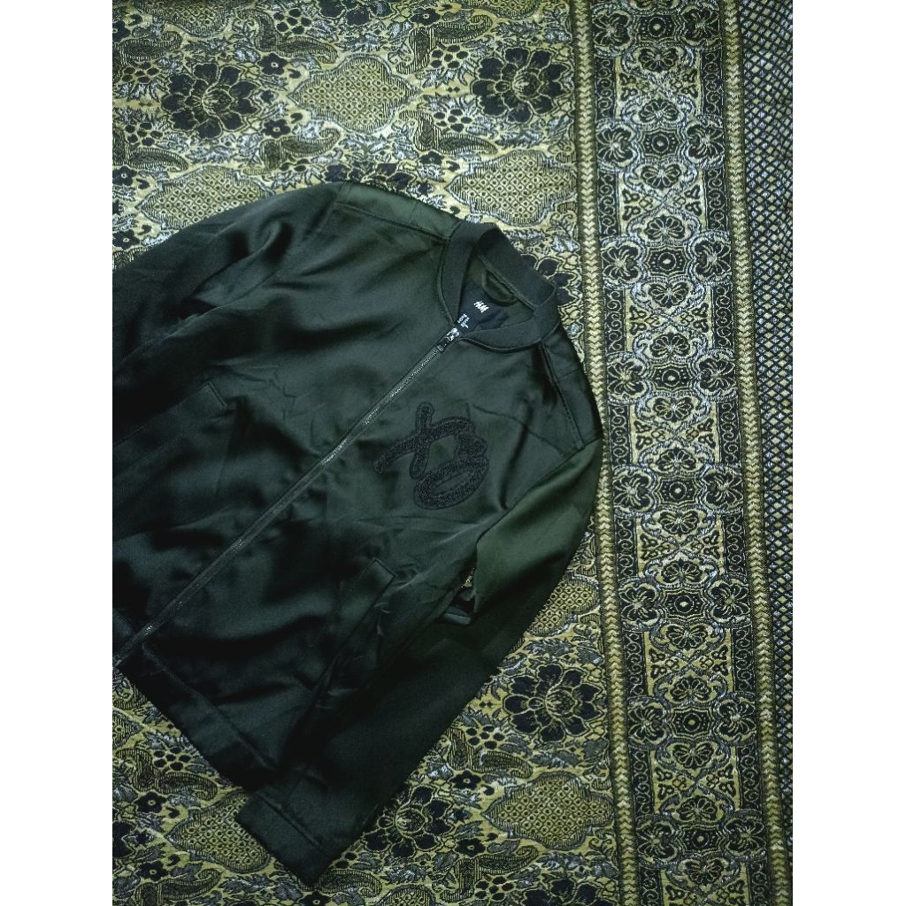 Bomber Jaket H&M x The Weeknd