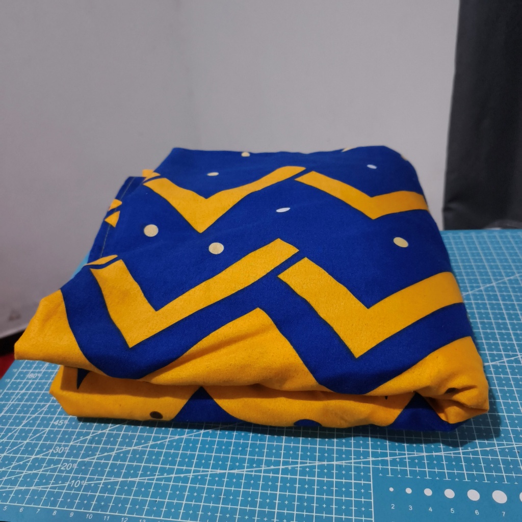 [PRELOVED] Sprei Homemade Karakter – Sprei Anak & Dewasa MONSTAR COMBI – 180 x 200