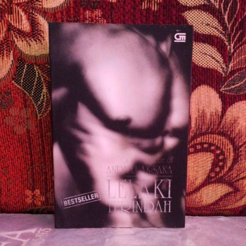 Buku Original LELAKI TERINDAH ANDREI AKSANA Bekas Plus CD
