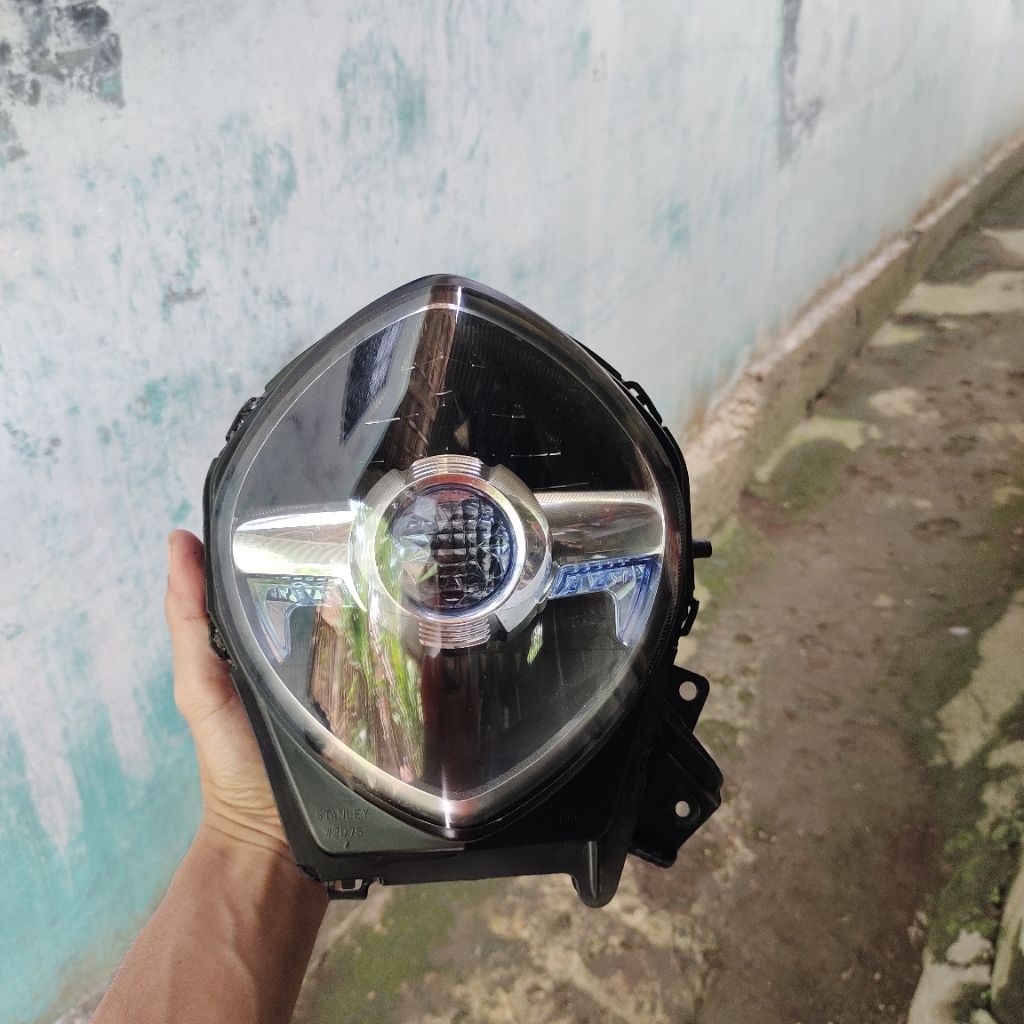Reflektor lampu depan Yamaha Fino Grande Led Asli Original