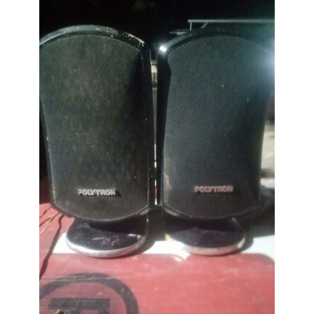 Speaket satelit Polytron