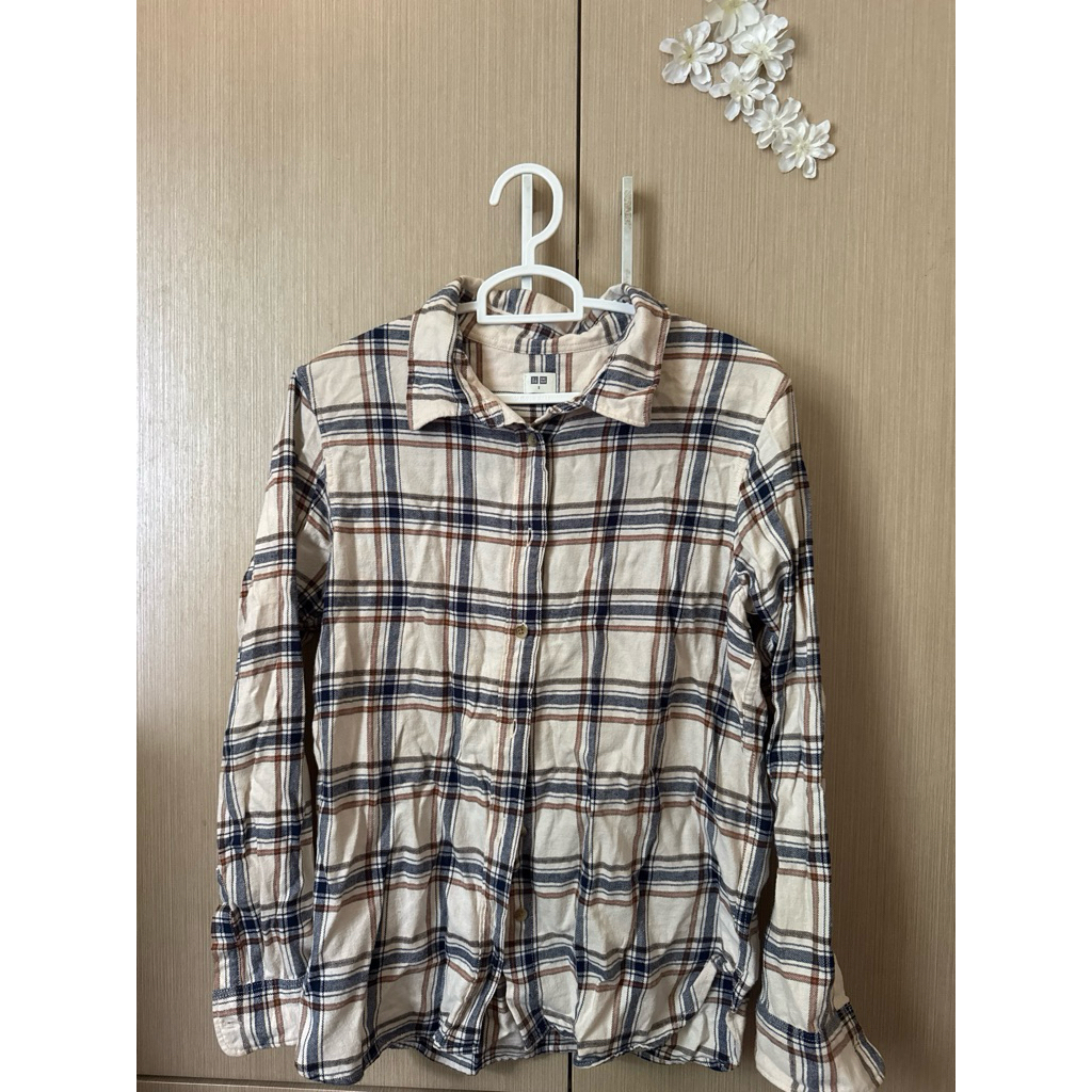 preloved flanel uniqlo