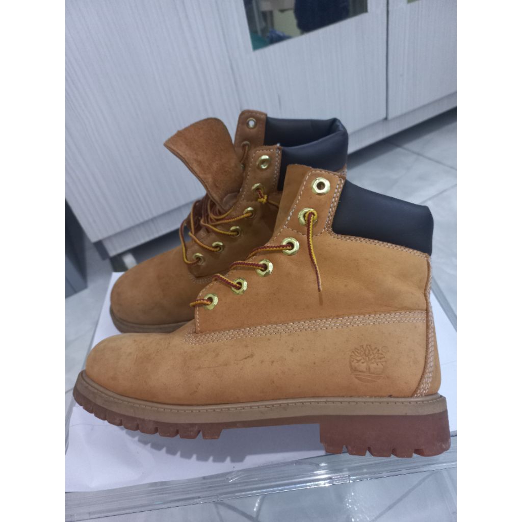 Sepatu Timberland