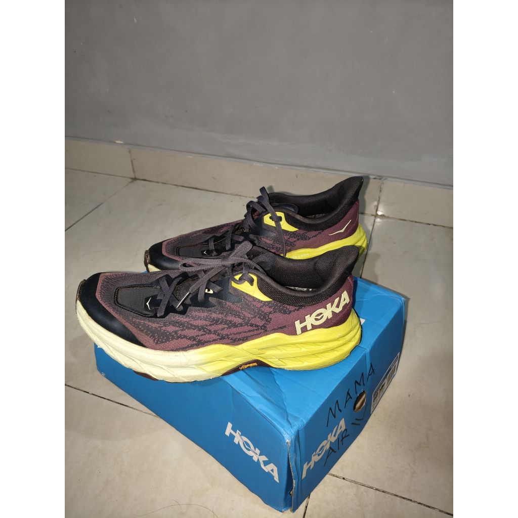 hoka speedgoat 5