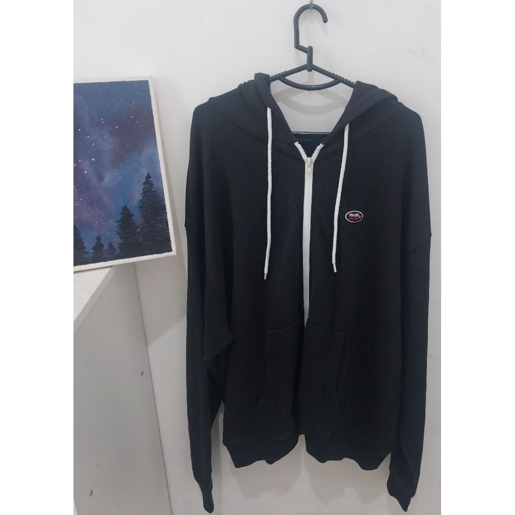 [ Preloved ] Hoodie Zipper Pria Hitam Brand