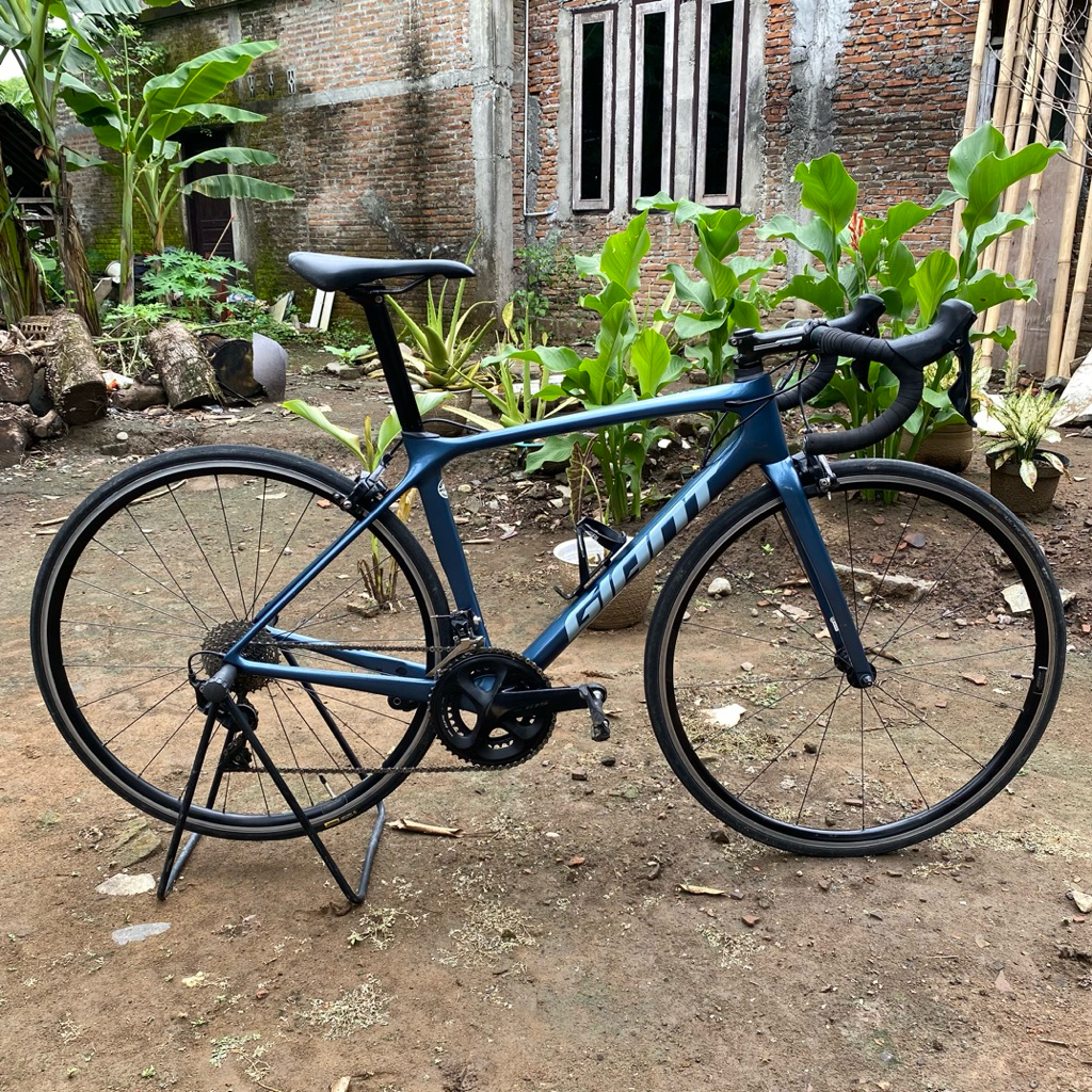Giant TCR Advanced 2 size S 2021